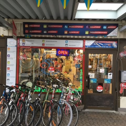 Åby Cykel & Motor logo