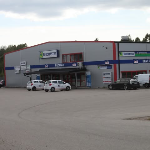 AP Däckservice i Älmhult AB logo