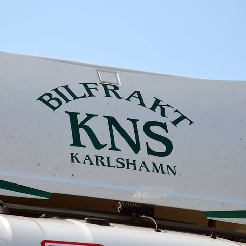 KNS Bilfrakt AB logo