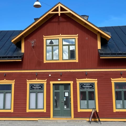 Munhälsan i Kopparberg AB Logo